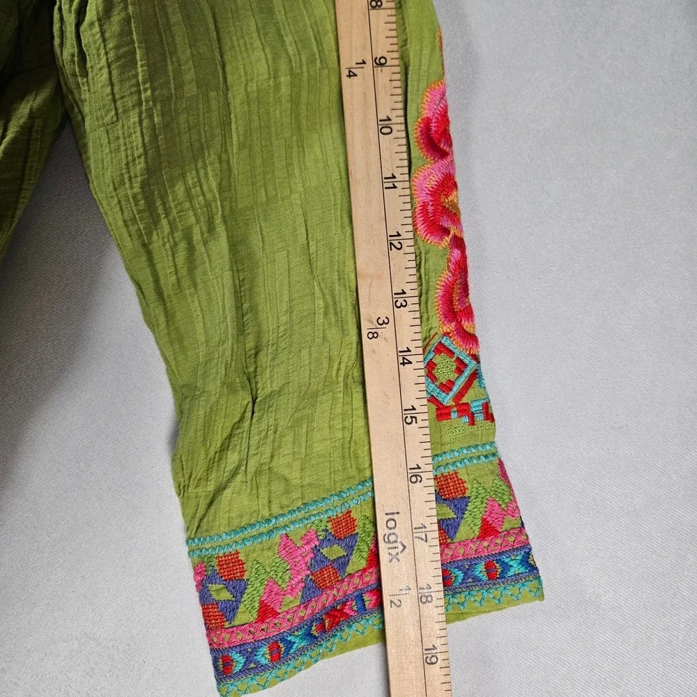 Calessa Top Womens L Green Embroidered 3/4 Sleeve Boho Peasant Festival Vacation
